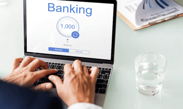 online-banking-internet-finance-e-commerce_53876-16542 المساعدة في فتح الحسابات البنكية